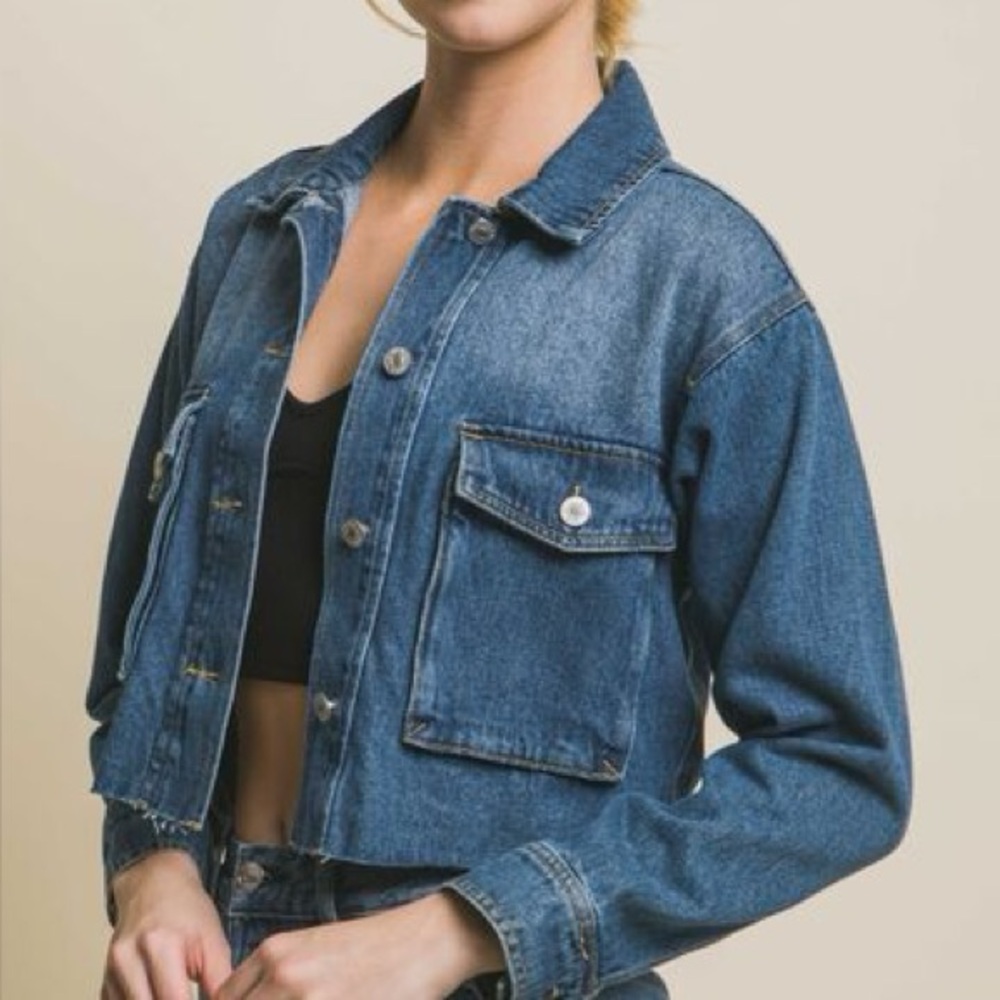 Love Tree Boxey Cropped Raw Hem Denim Jean Jacket S